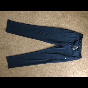 Small tall dark harbor for your XS